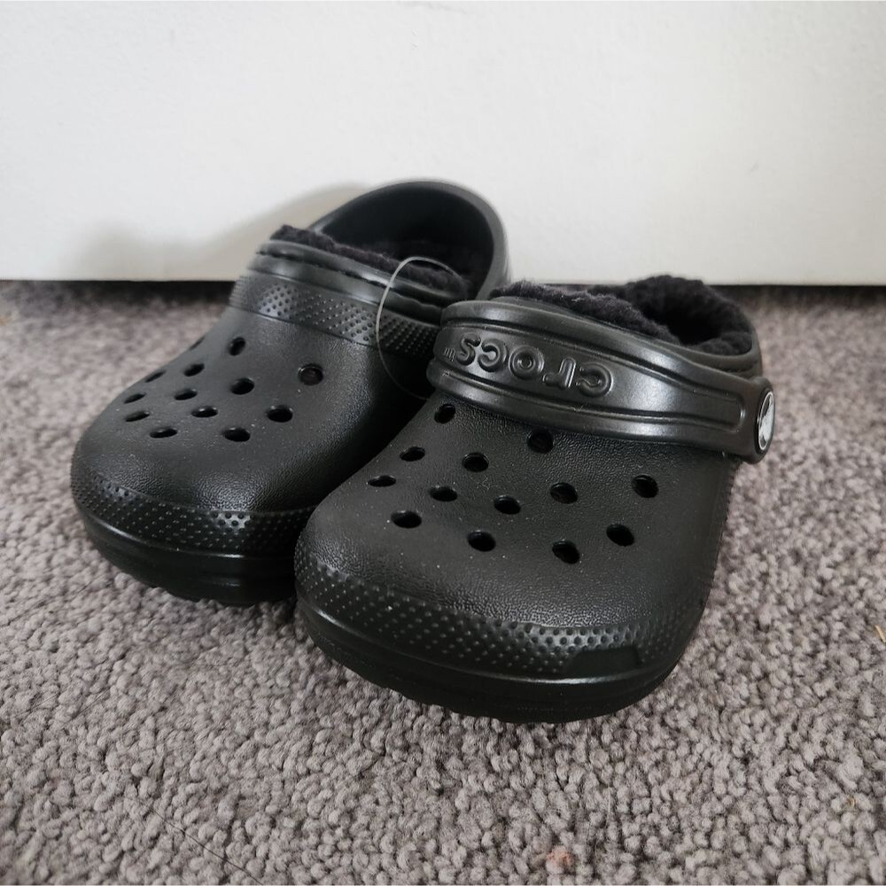 Crocs Fur Lined New Without Tag Toddler Size 6
